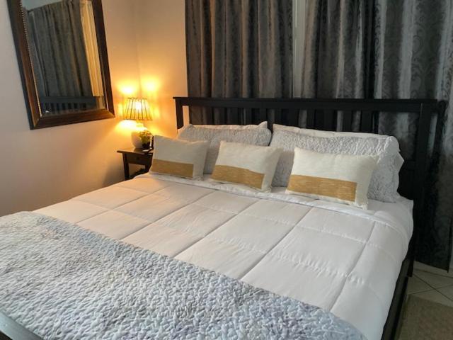 Modern 2/1 Apt Near Midtown And Beaches Miami Zewnętrze zdjęcie