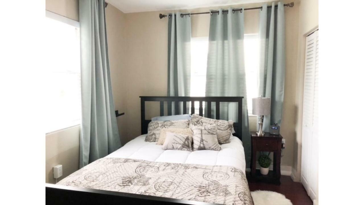 Modern 2/1 Apt Near Midtown And Beaches Miami Zewnętrze zdjęcie